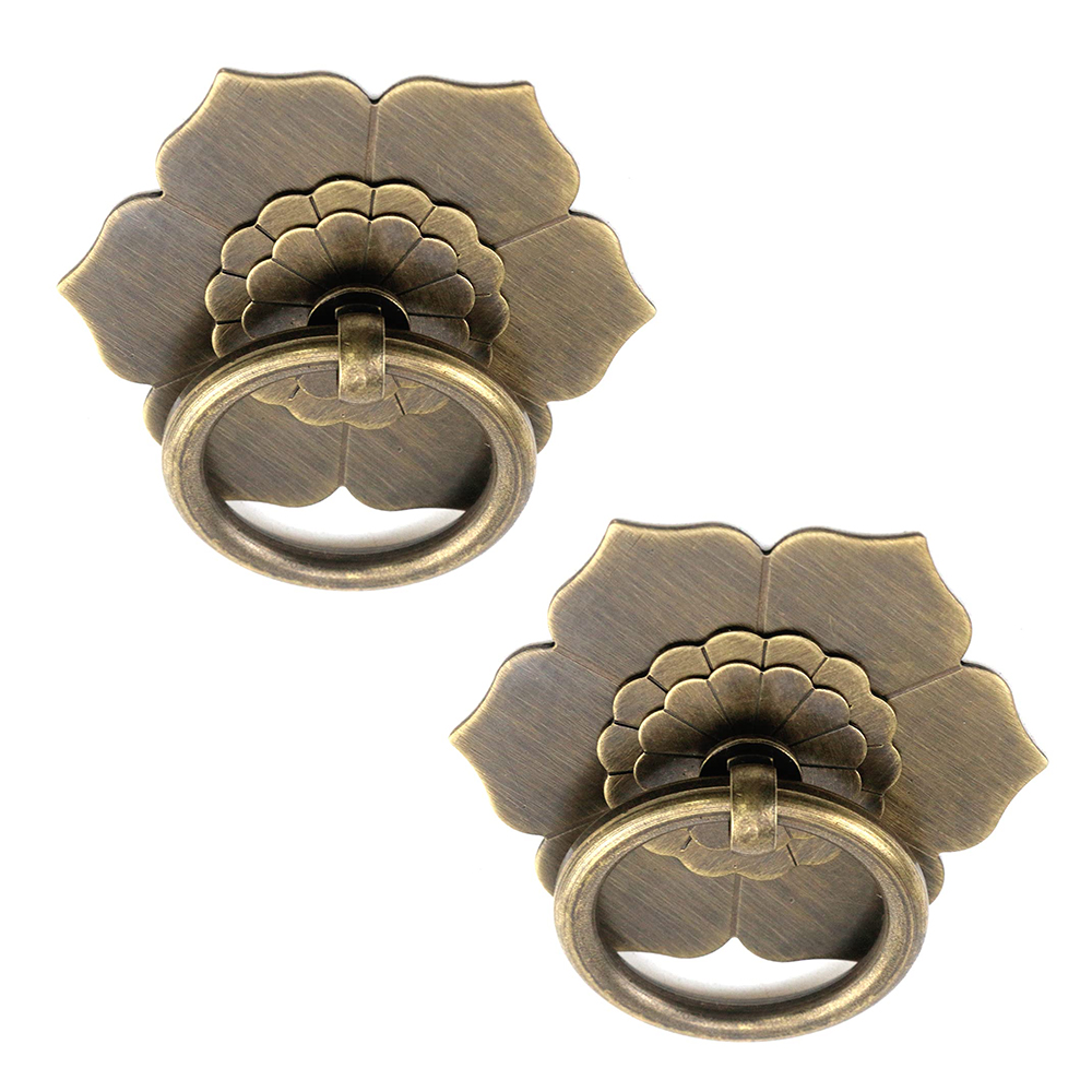花の真鍮のキャビネットドアのドアのノブ,リング,バックスプラ - Furniture Hardware Drop Pulls のレビューと価格